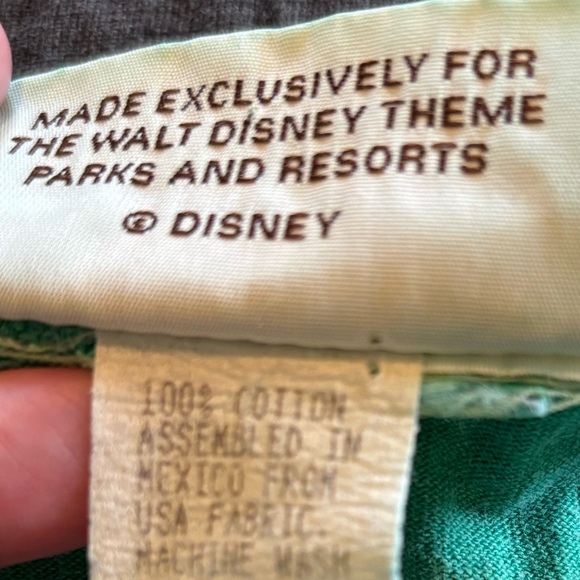 Pocahontas Authentic Walt Disney Theme Park Vintage T Shirt Green L/XL - Picture 5 of 6